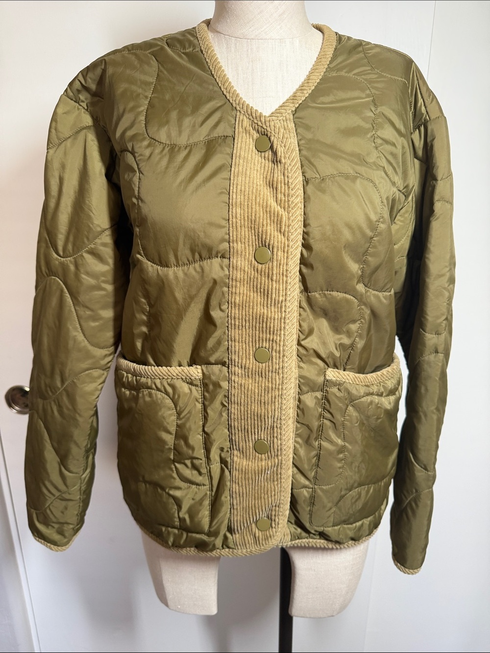 Bernie by Bernando Quilted Corduroy Trim Recycled Jacket in Olive Green XS